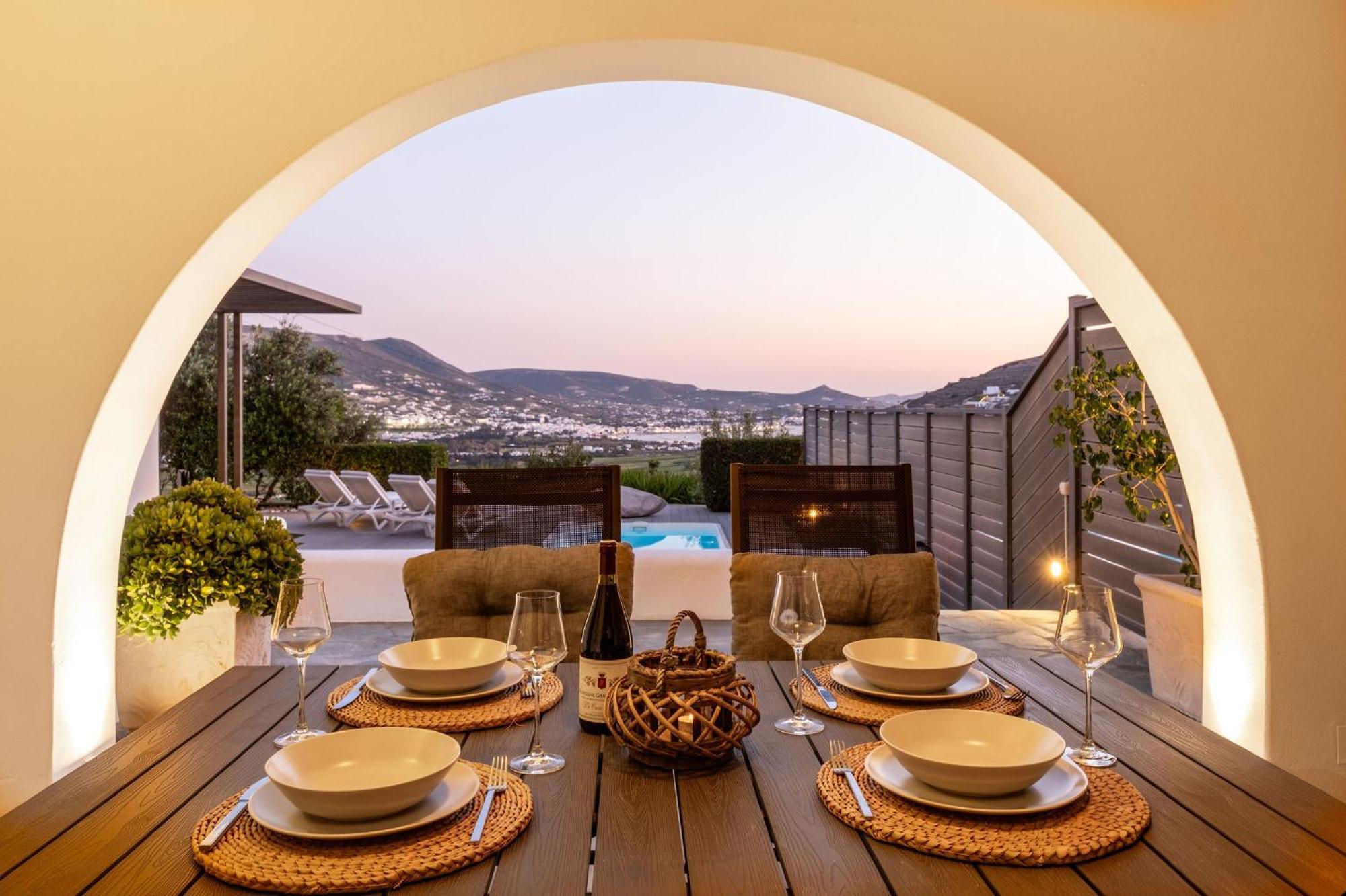 Azzurro Bianco Suites Páros Eksteriør bilde
