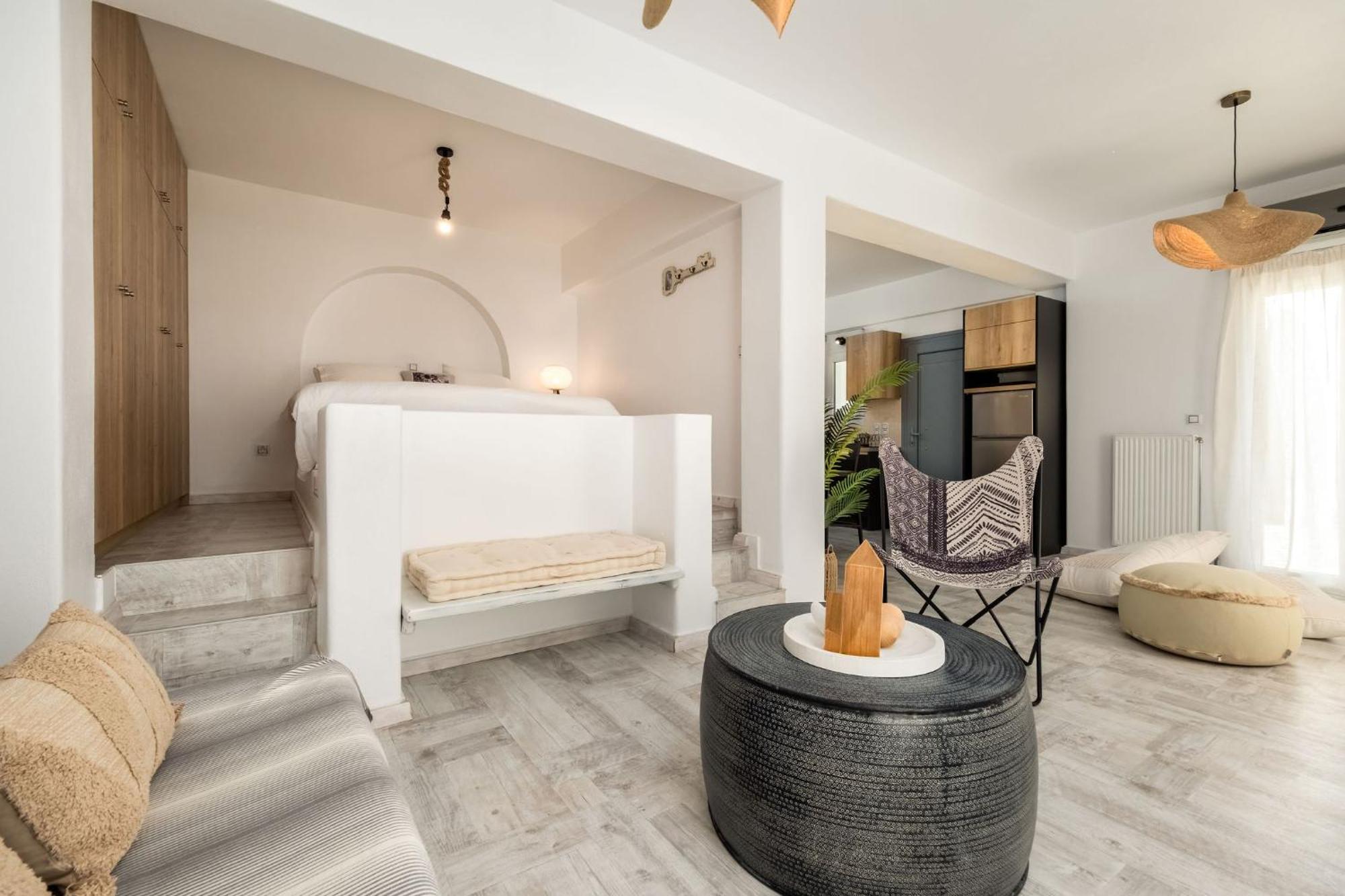 Azzurro Bianco Suites Páros Eksteriør bilde