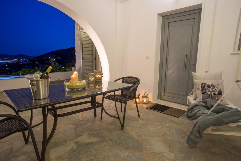 Azzurro Bianco Suites Páros Eksteriør bilde