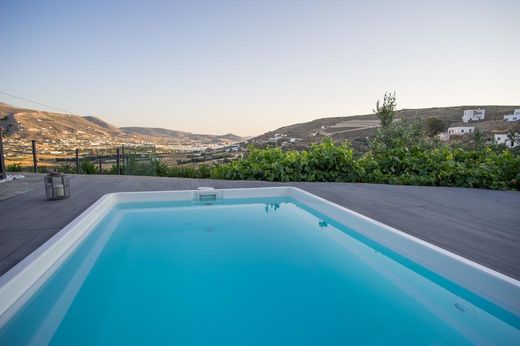 Azzurro Bianco Suites Páros Eksteriør bilde