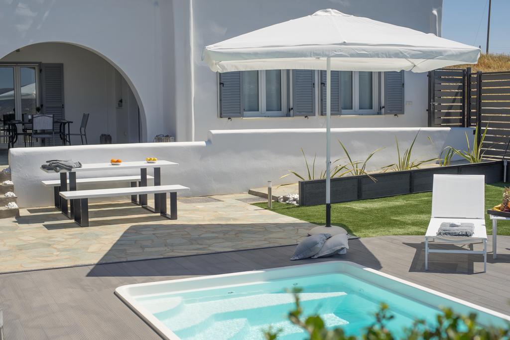 Azzurro Bianco Suites Páros Eksteriør bilde