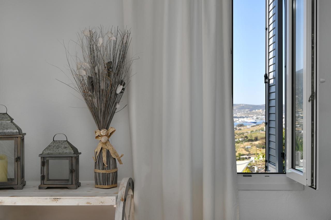 Azzurro Bianco Suites Páros Eksteriør bilde